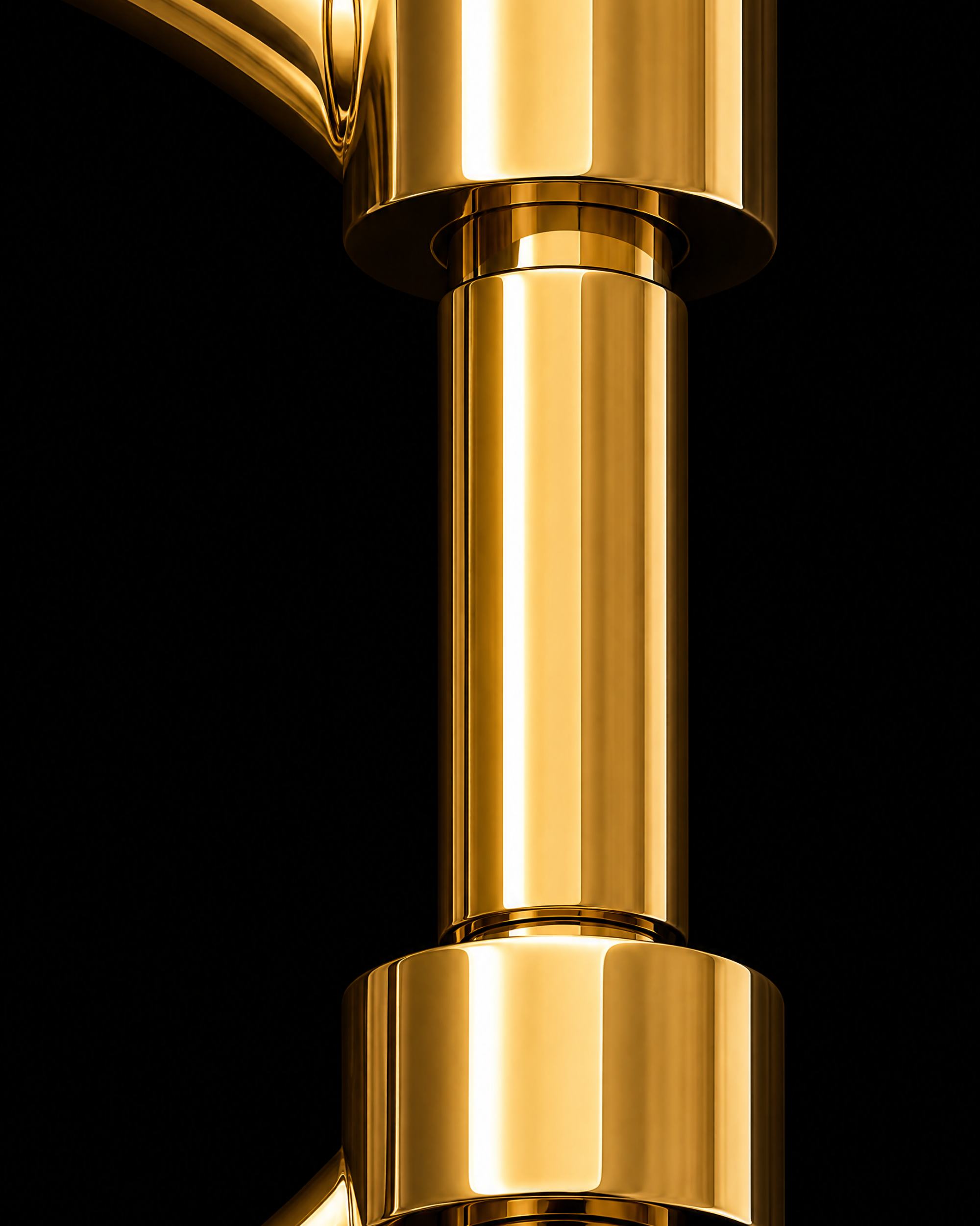 Shackle Bar Bangle - Gold
