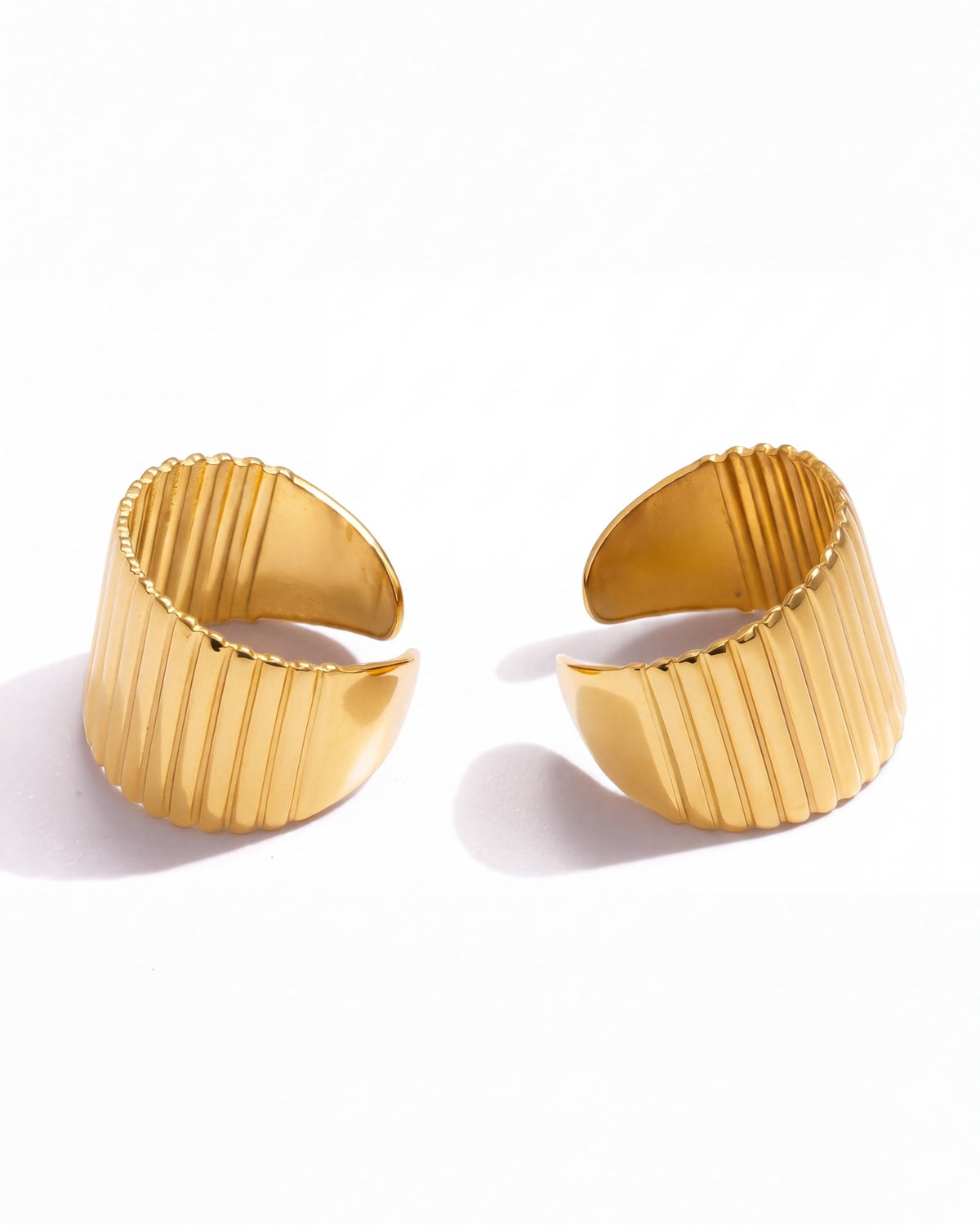 Fluted Ear Cuff - Gold