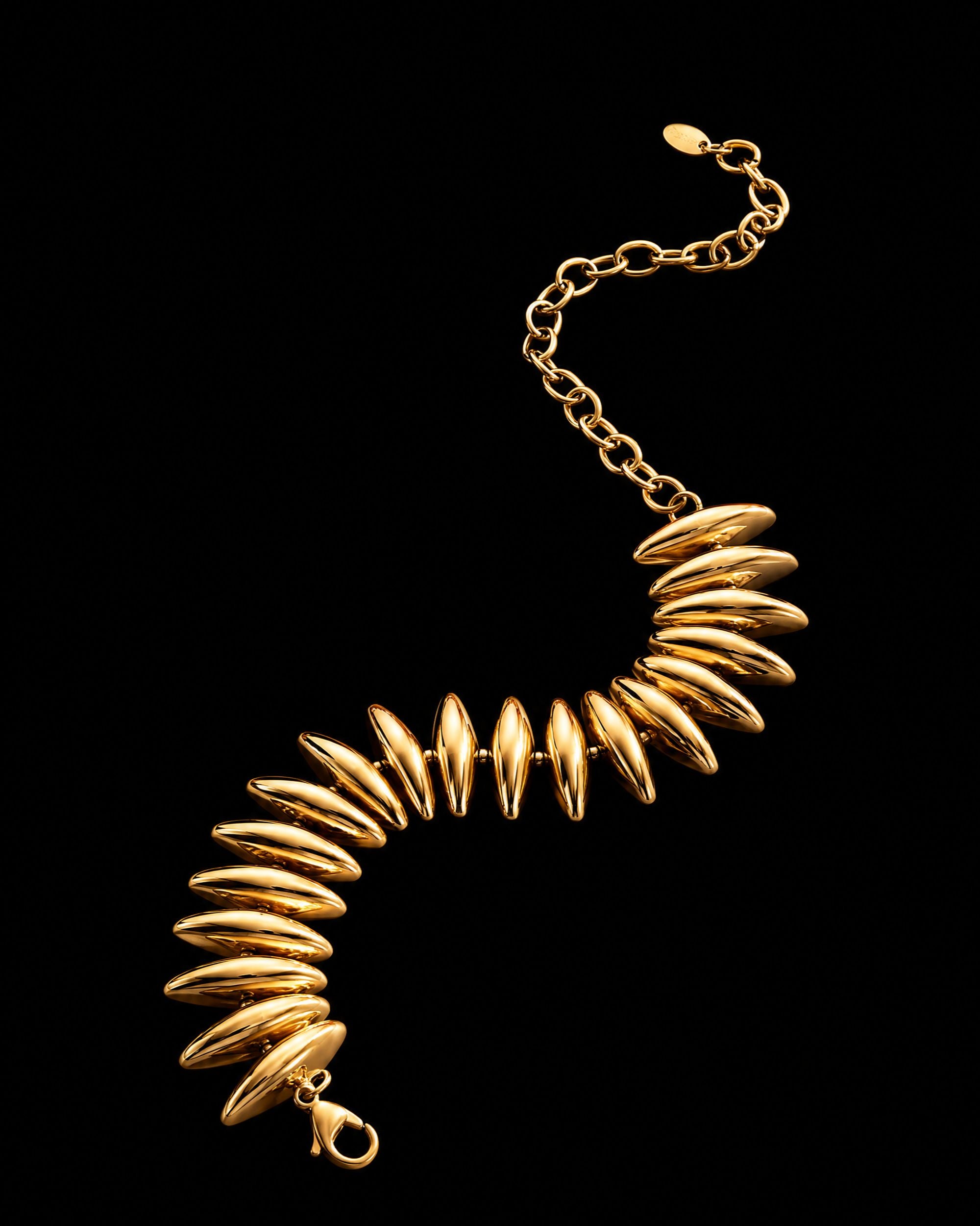 Oval Disc Bracelet - Gold