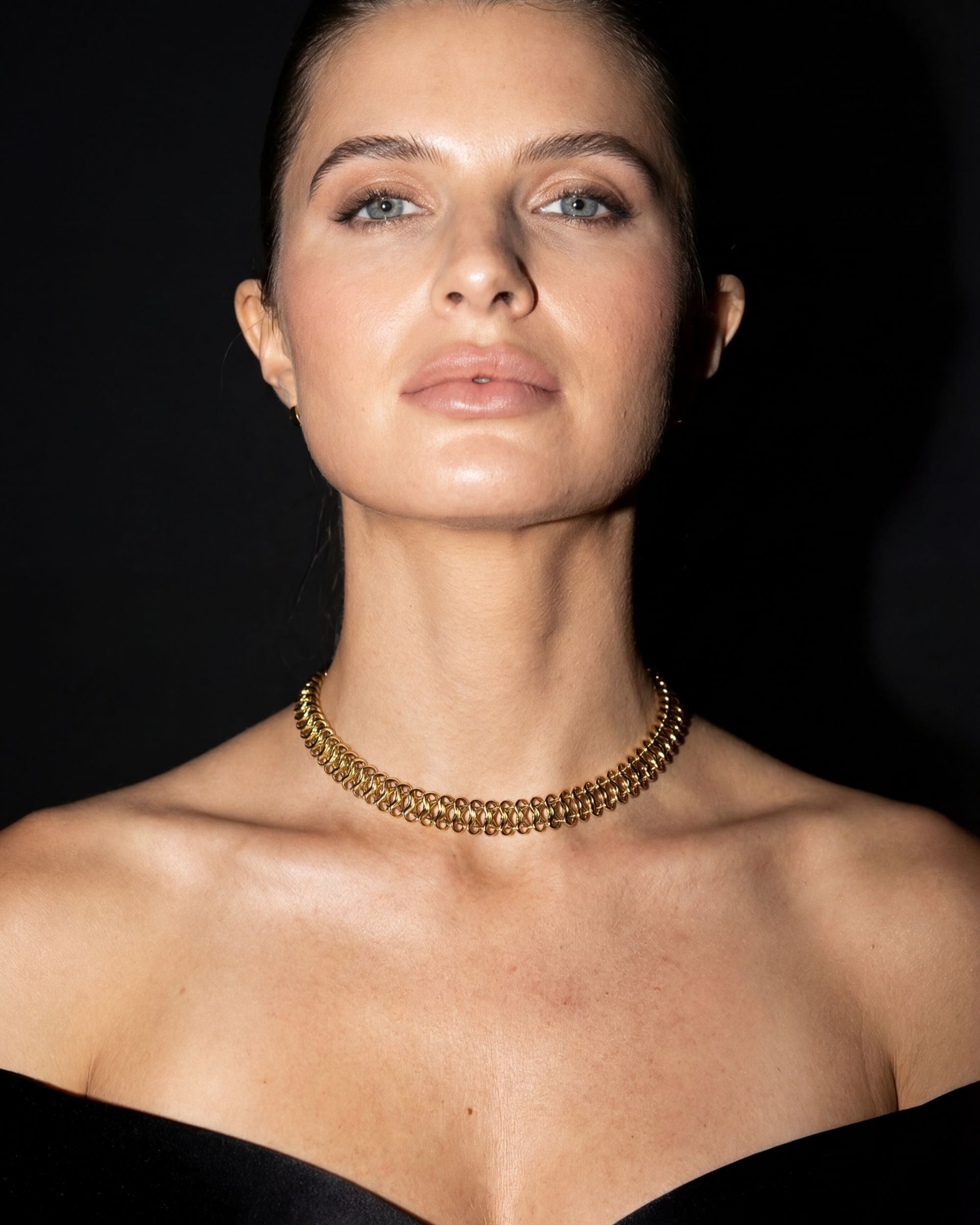 Coiled Gold Chain Choker Necklace, Jewelry Detail