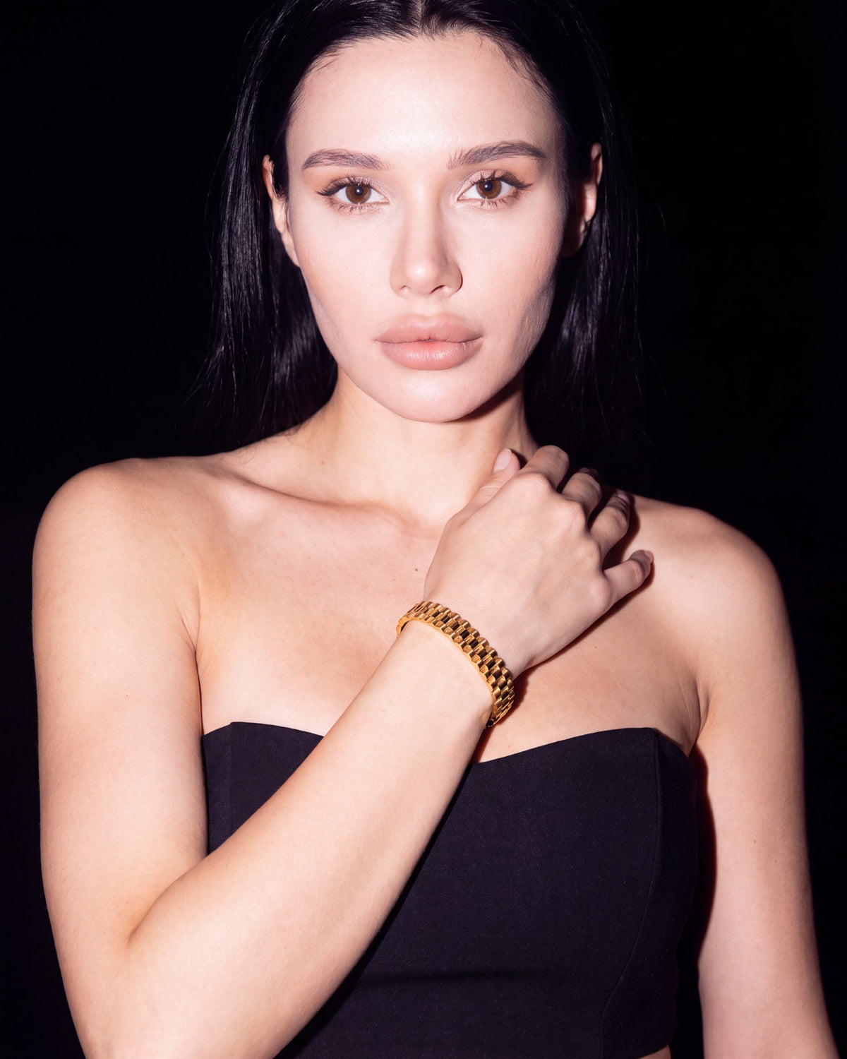 Strap Link Cuff Bracelet - Gold