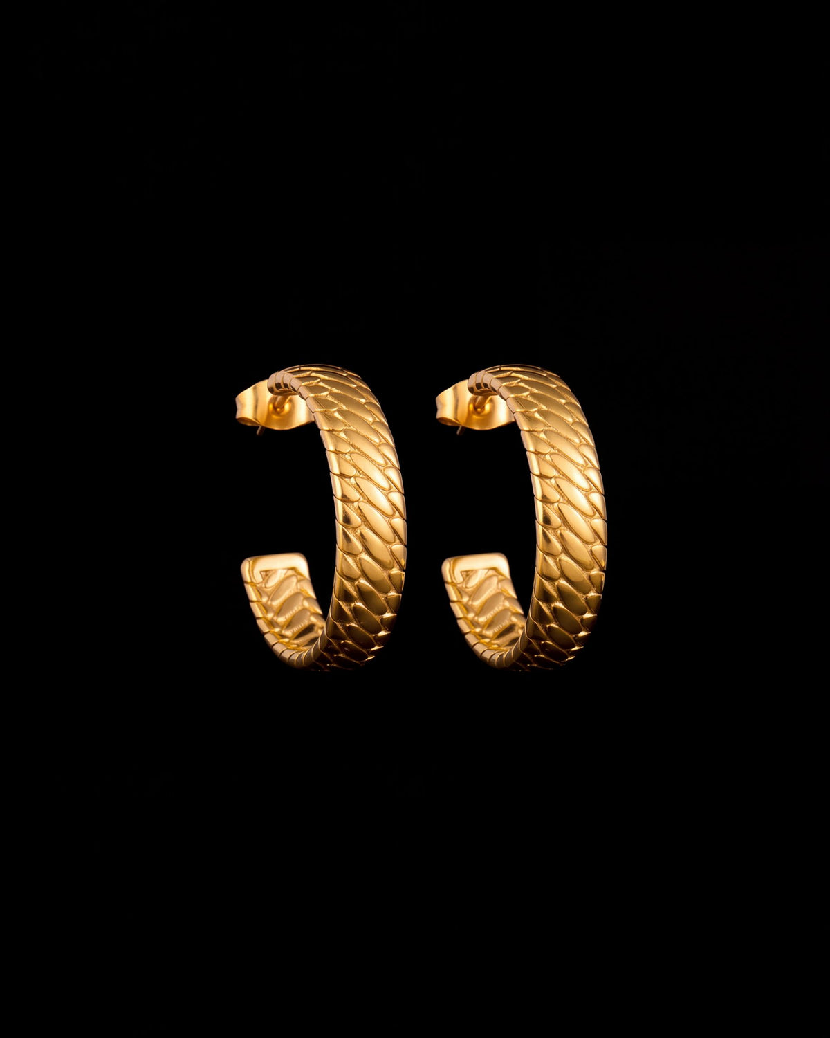 Serpent Scale Hoop Earrings - Gold