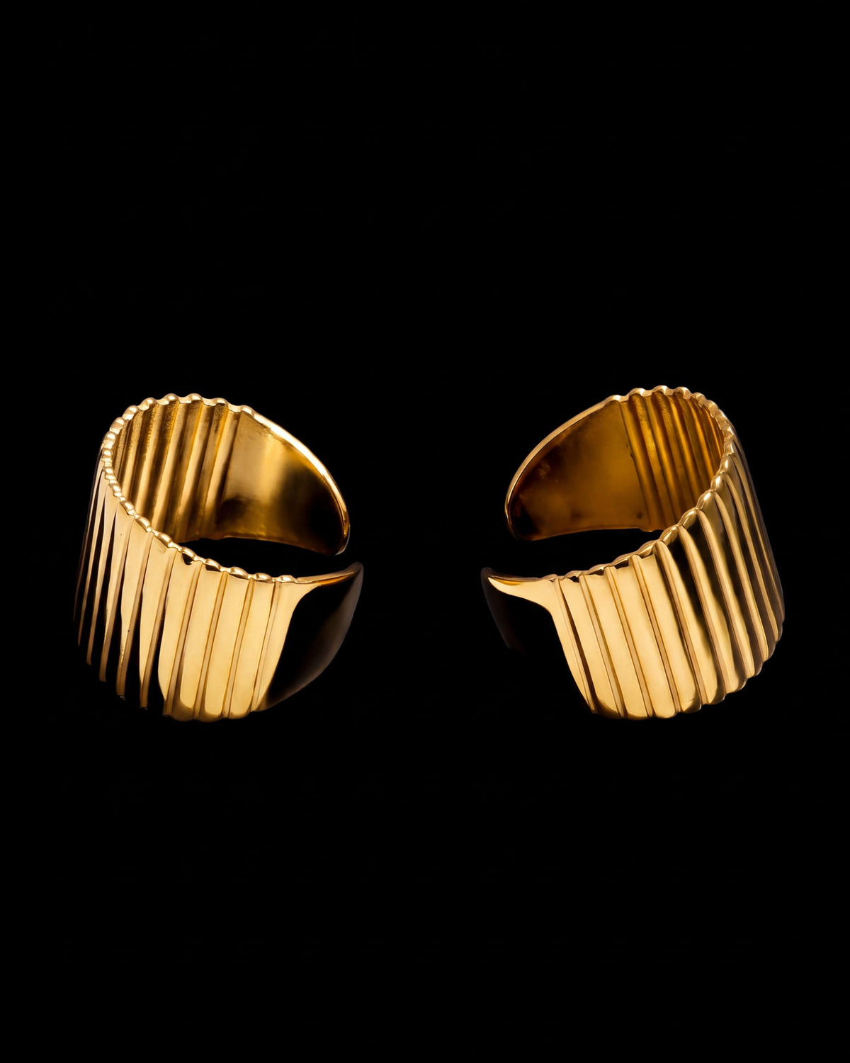 Fluted Ear Cuff - Gold