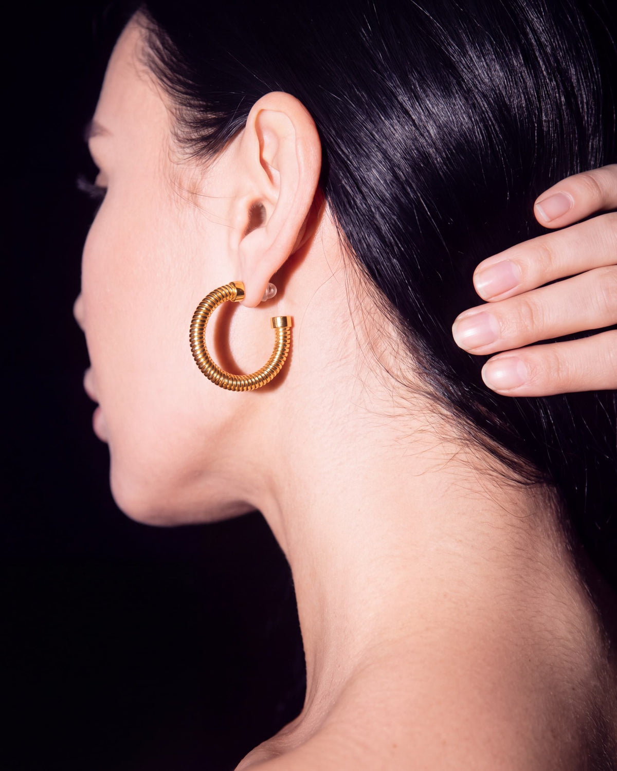 Ribbed Coil Hoop Earrings - Gold