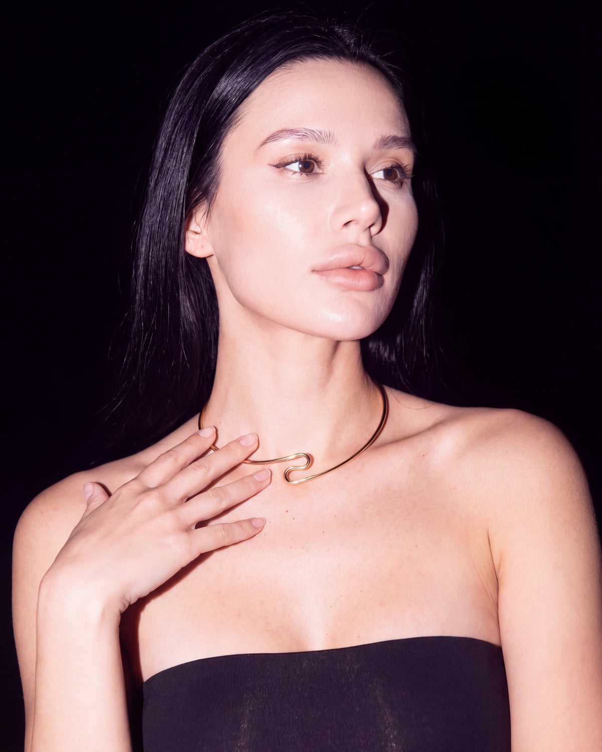 Wave Wire Choker Necklace - Gold