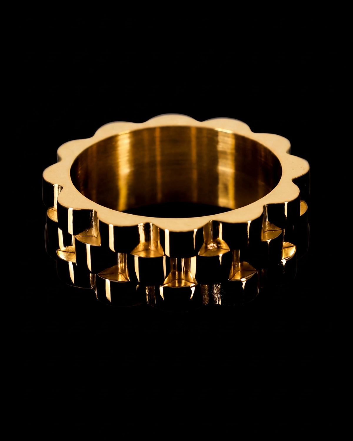 Strap Link Ring - Gold
