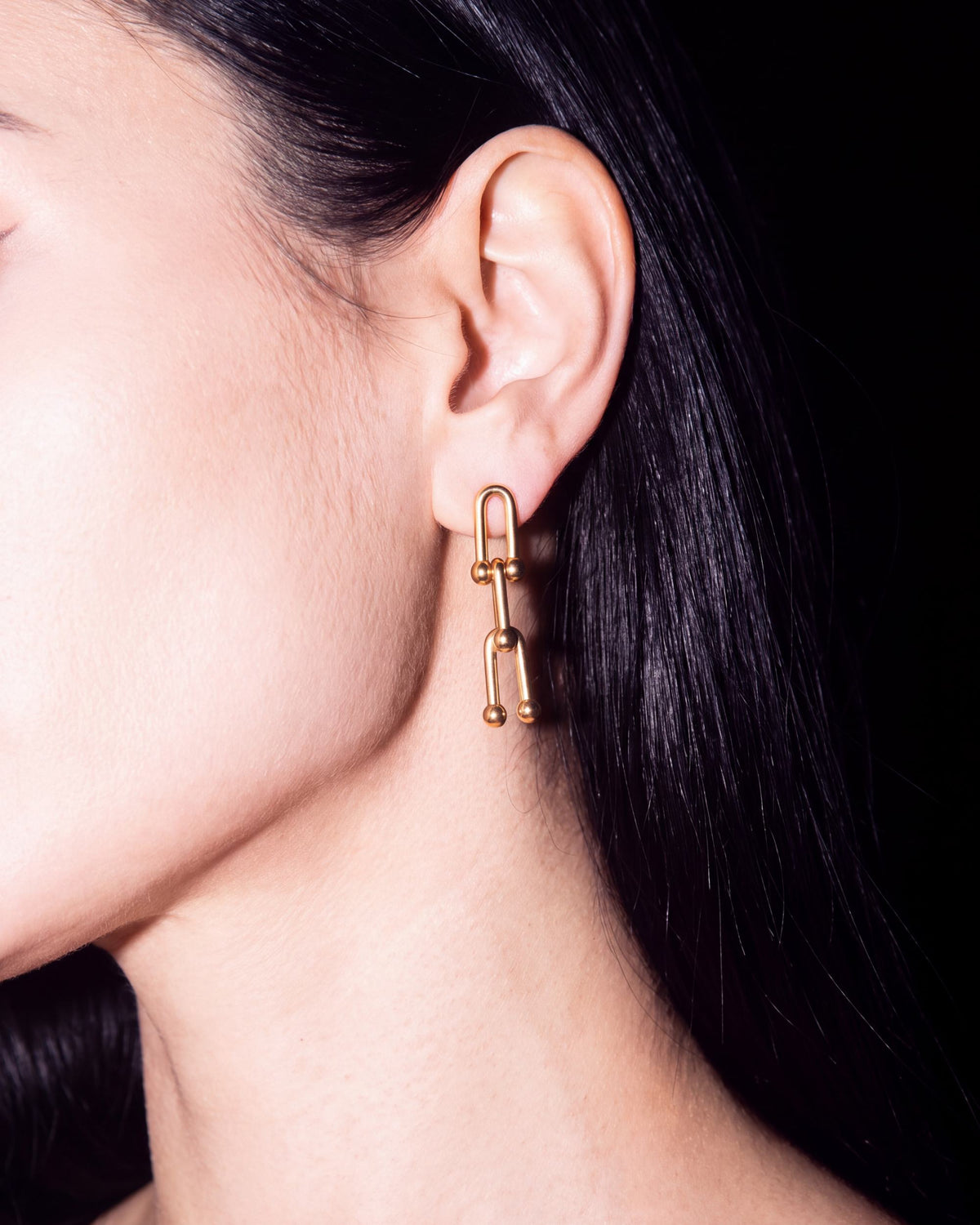 U-Link Drop Earrings - Gold