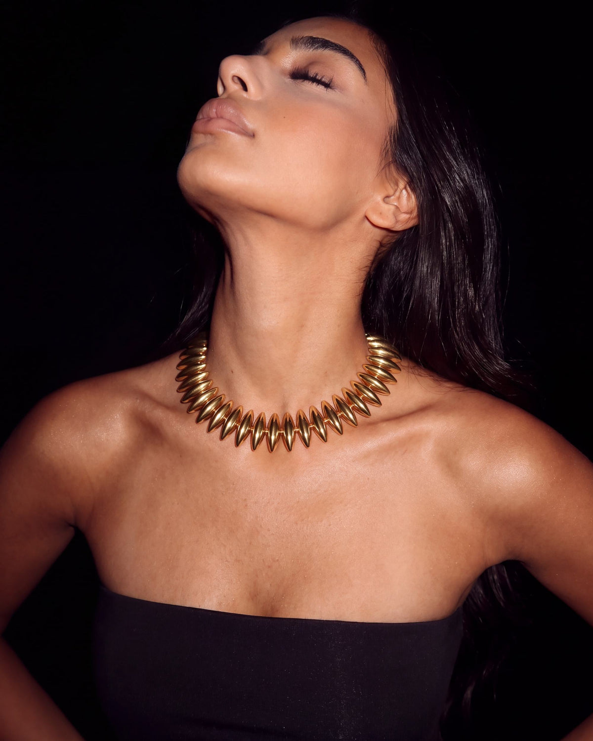 Oval Disc Necklace - Gold