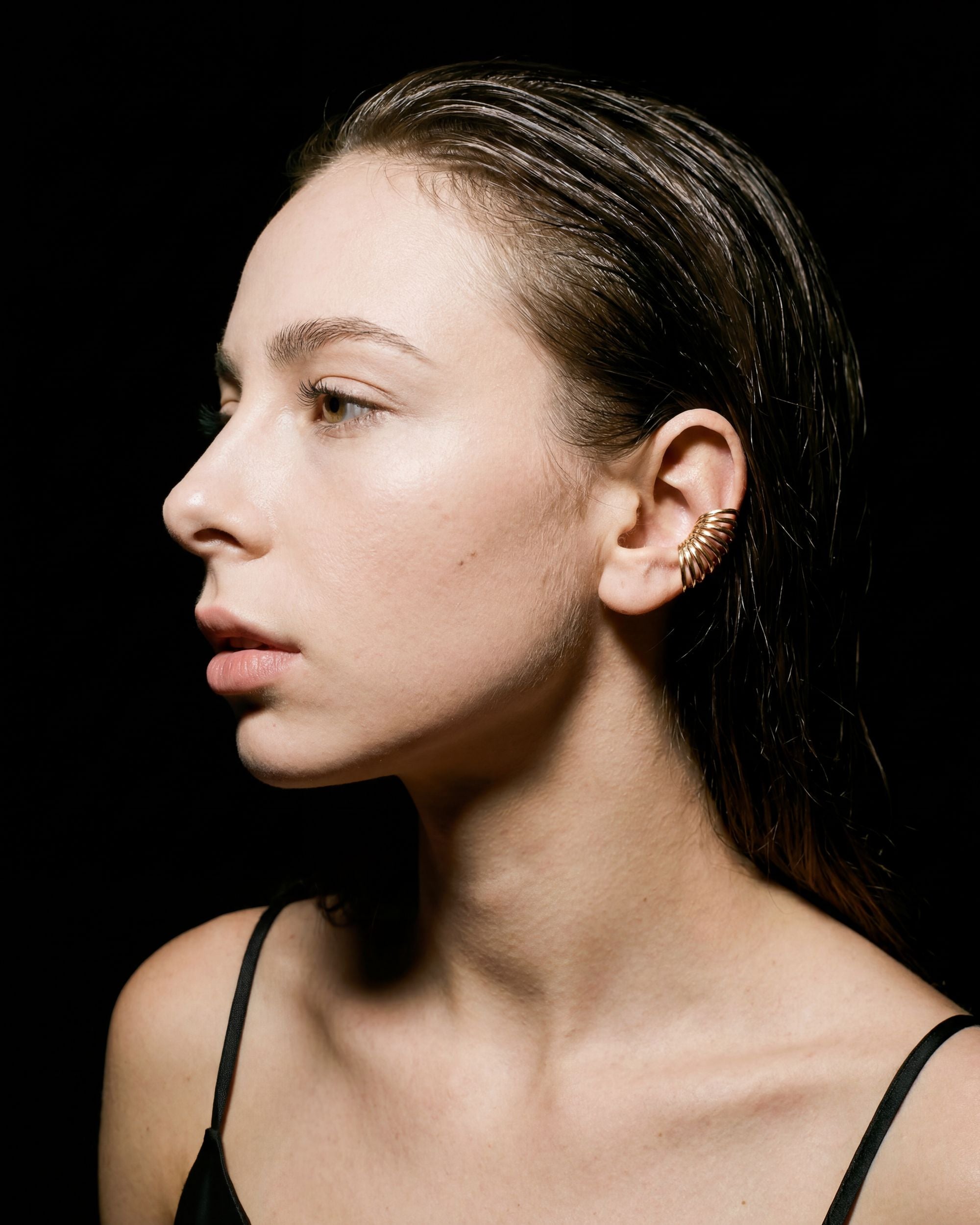 Multi-Wire Dome Ear Cuff - Gold
